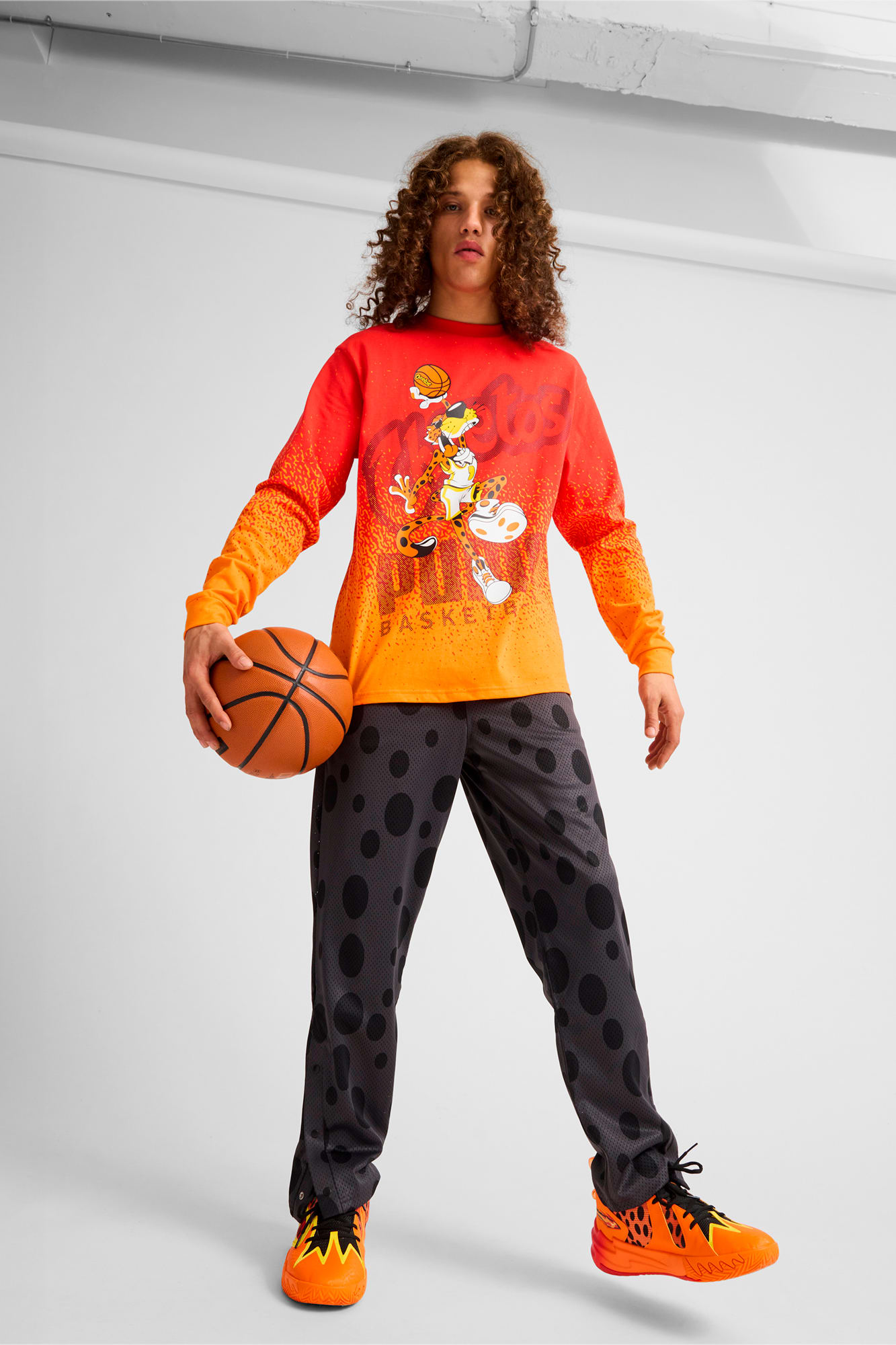 (image for) Breathtaking PUMA HOOPS x CHEETOS® Long Sleeve Tee